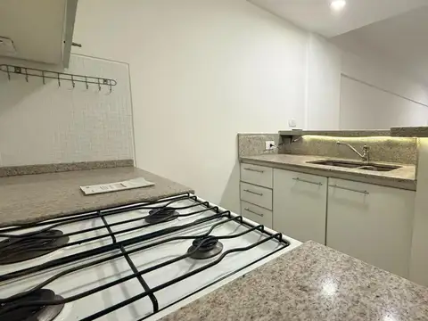 Soler 4000, Piso 1