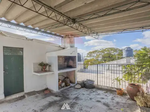 VENTA APTO 2D TERRAZA Y PARRILLERO PARQUE BATLLE