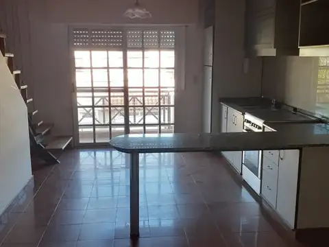 Depto Tipo Casa en Venta en Caseros, USD 62.000