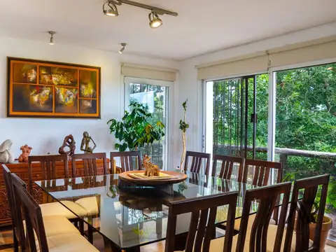 Casa en venta c/ cochera en P. Ballena