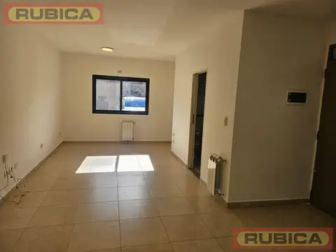 Departamento en Alquiler en Pilar, $ 500.000