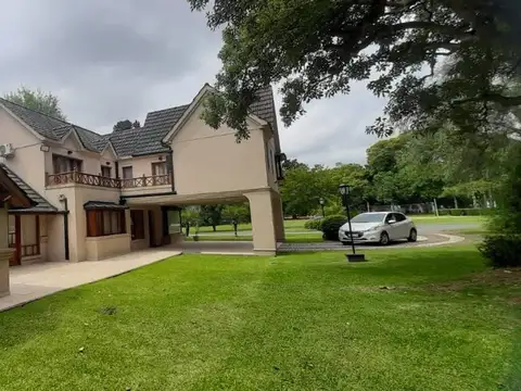 VENTA  CASA CLUB EL CARMEN