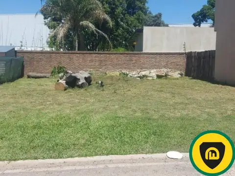 Terreno en Grand Bourg