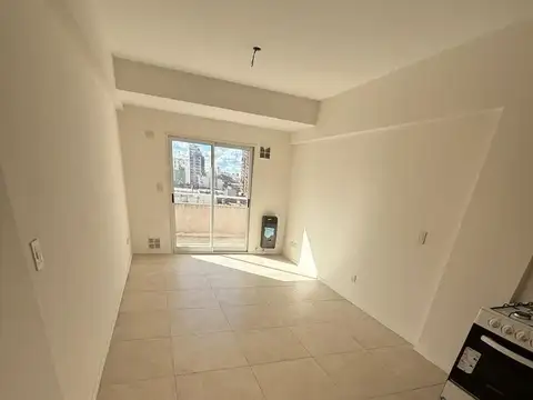 DEPARTAMENTO 2 AMBIENTES CON BALCÓN – J. B. ALBERDI y SAN PEDRITO - FLORESTA