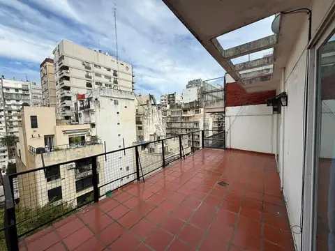 Alquiler Departamento Recoleta al Frente con Balcón Terraza