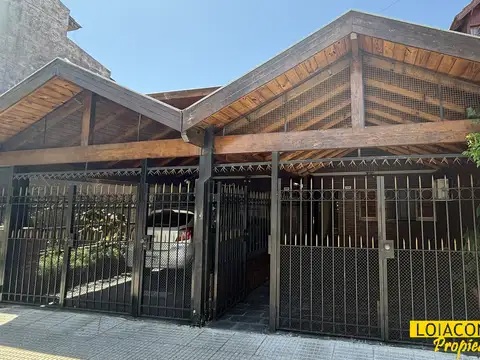 PH duplex 4 amb c/patio y cochera - Montiel al 5500 - Loiacono Propiedades