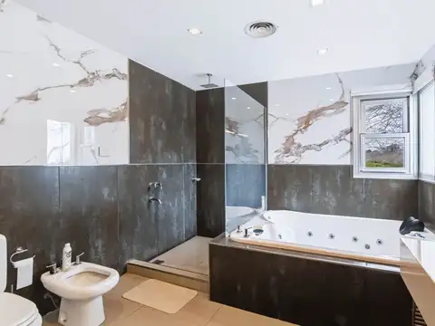 CASA EN VENTA en BARRANCAS DE IRAOLA