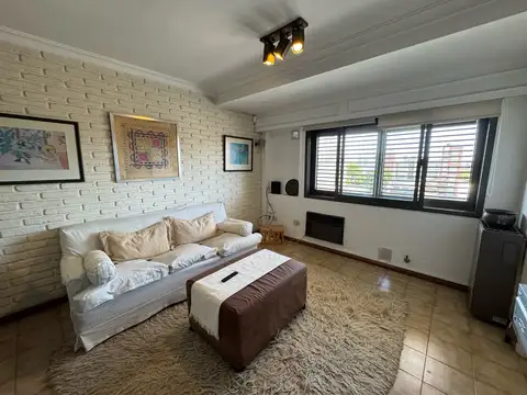 Venta Departamento en Pasaje Peatonal Bustamante al 2200, Piso 9.