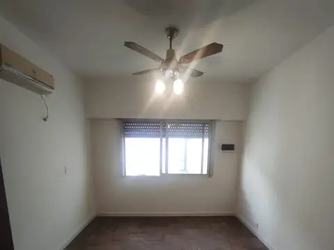 Depto Tipo Casa en Alquiler en Olivos, $ 1.500.000