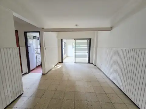 Departamento 1 1/2 amb. Ap. crédito- Alberti y Entre Rios