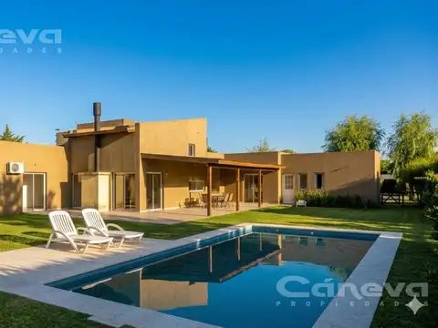 Casa en Venta de 4 dormitorios