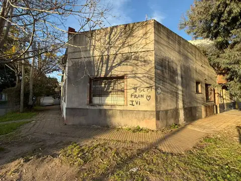 Depto Tipo Casa en Venta en Lanús Oeste, USD 47.000
