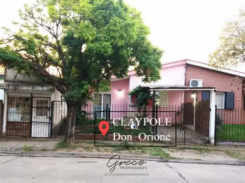 Chalet, Local y Departamento al fondo.