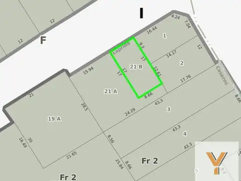 Terreno en Venta 17  mts Fondo