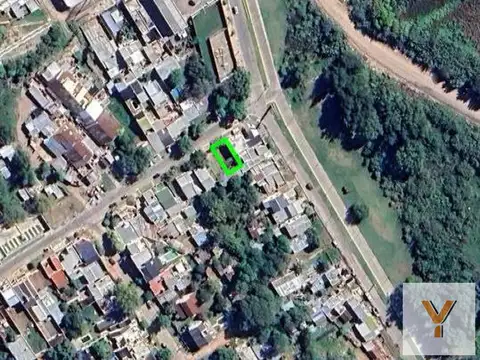 Terreno en Venta 8  mts Frente