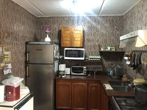 Casa en Venta con 3 cocheras
