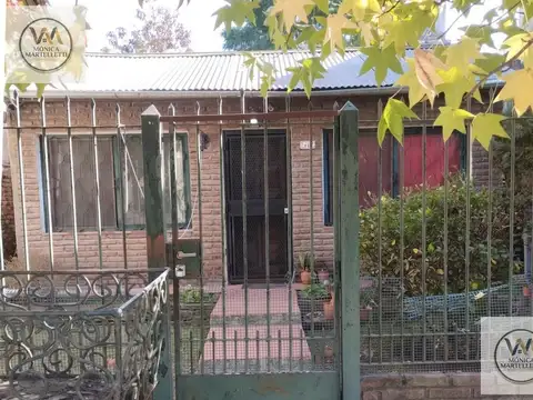 Casa en Venta con 1 cochera