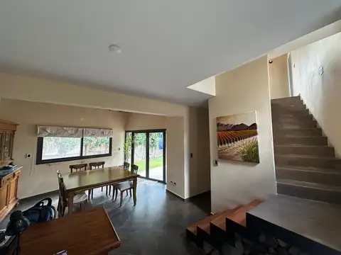 CASA EN VENTA DALVIAN