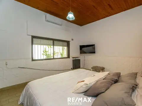 VENTA CASA 3 DORMITORIOS RONDEAU Y AVELLANEDA
