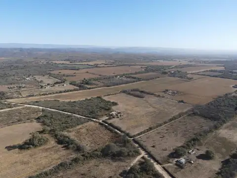 CAMPO EN VENTA  1 y 1/2 hectarea Jose de la Quintana