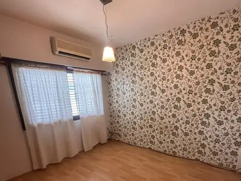 Departamento en Venta en Adrogue, USD 77.000