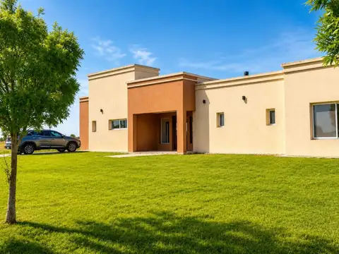 ALQUILER CASA ESTRENAR-BARRIO EL MIRADOR. BRANDSEN