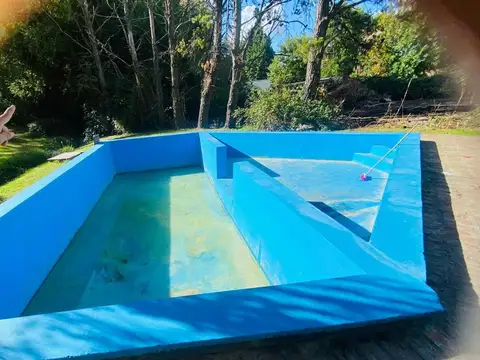 VENTA CASA QUINTA PILETA UNCAS AMPLIO LOTE TANDIL