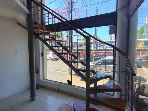 Local en Alquiler en Haedo, $ 320.000