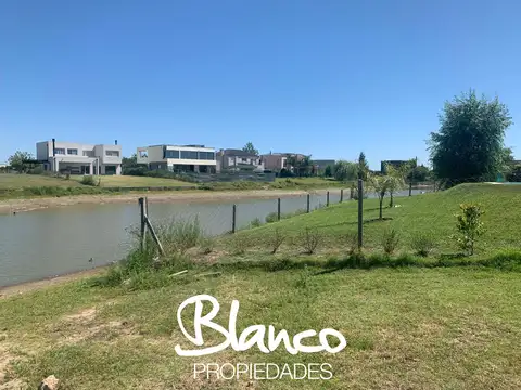 Terreno en Venta de 812,0 m2