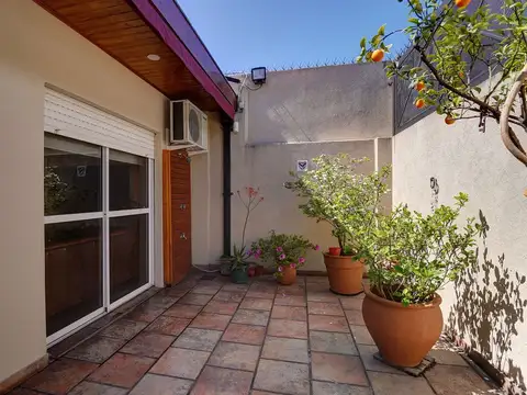 Depto Tipo Casa en Venta de 4 ambientes