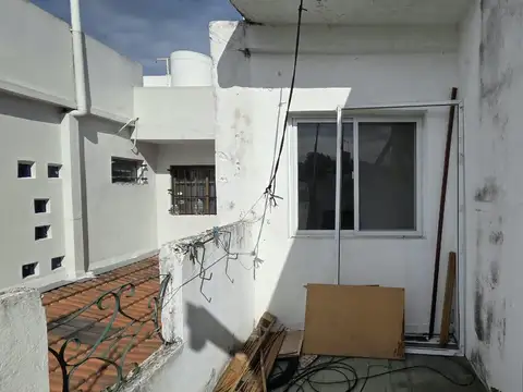 Depto Tipo Casa 3 ambientes con 1 baño