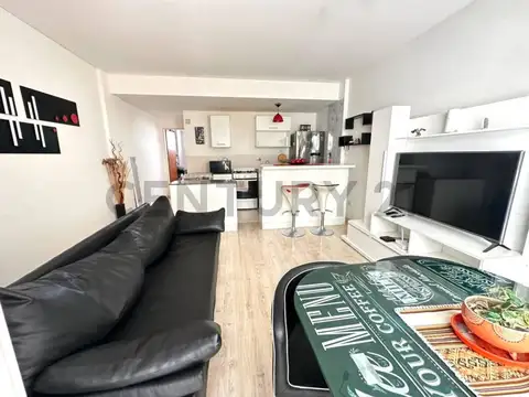 Zapiola 4600, Piso 0