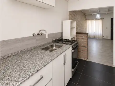 Depto Tipo Casa en Venta de 2 ambientes