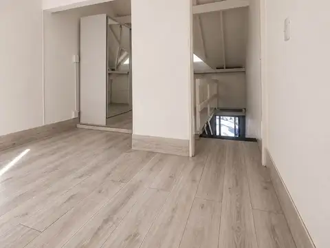 Depto Tipo Casa en Venta 25 años