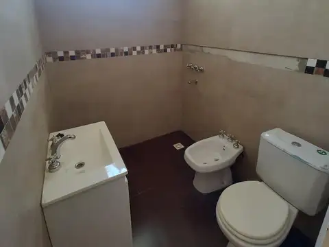 VENTADE DUPLEX EN CALLE ROQUE SAENZ PEÑA