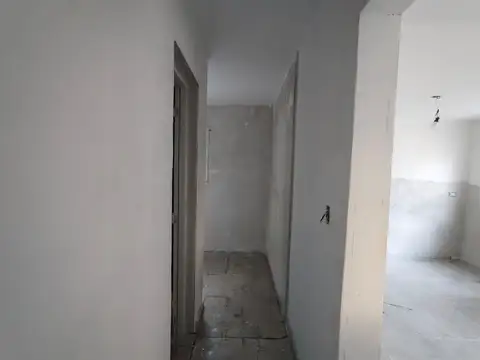 Depto Tipo Casa en Venta en Villa Primera, USD 60.000