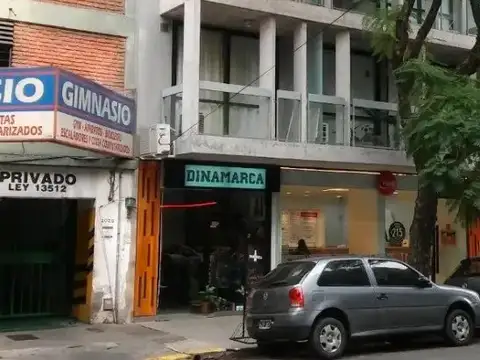Agüero 2000 Recoleta Cochera U$11.000