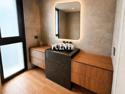 Casa en Venta con 6 cocheras