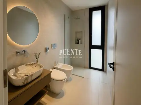 Casa en Venta al Este