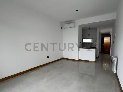 47 e/ 17 y 18 1100, Piso 0