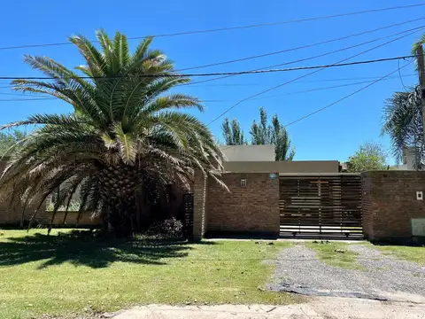 VENTA Casa 2 dormitorios en Barrio de las Piletas - Cañada de Gomez, Sta. Fe