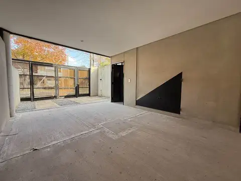 Depto Tipo Casa en Alquiler de 2 dormitorios