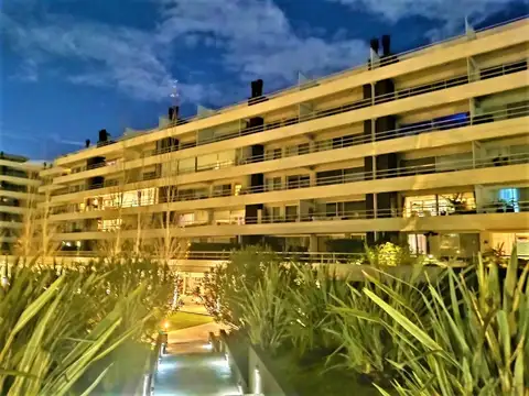 Departamento en Venta con 2 cocheras