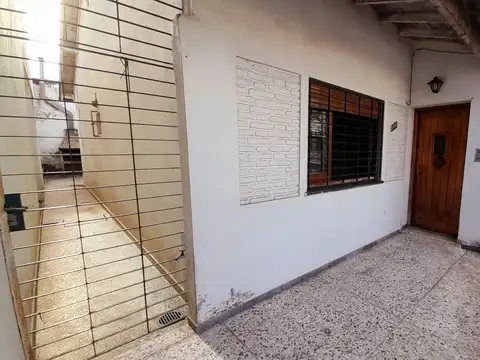 Casa en Venta en Olivos Maipu/Uzal, USD 190.000