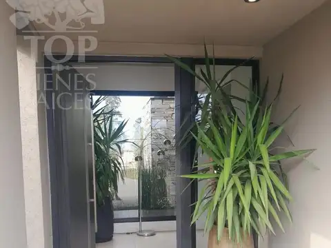 Hermosa Casa a la laguna en venta en Laguna Grande, Villanueva