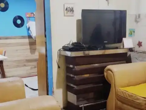 Depto Tipo Casa en Venta en Ituzaingo, USD 39.000