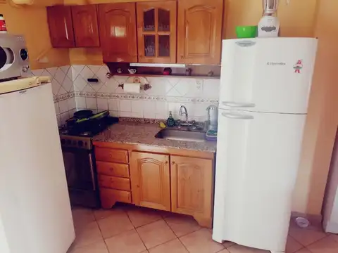 Casa 3 ambientes con 2 baños