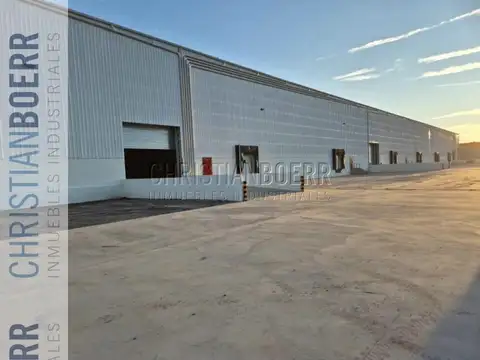 ZARATE - CENTRO DISTRIBUCION 8.800M CUB EN COMPLEJO LOGISTIC