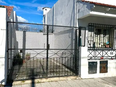 Ph 2 amb con patio - Hermoso barrio en Temperley