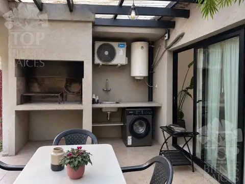 Departamento en Alquiler con 1 cocheras